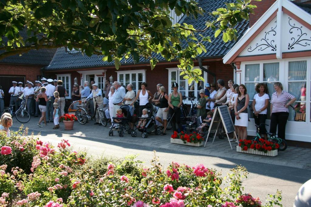 Gasthaus Knudsen Utersum Eksteriør bilde